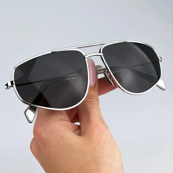 Celine CL40083U 16A Sunglasses Palladium Smoke Pilot Unisex CL 40083U - Picture 6 of 14